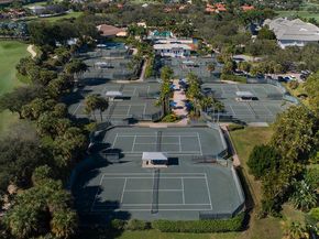 7370 Orangewood Lane 204, Boca Raton FL 33433