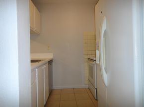 6021 10th Avenue N 209, Greenacres FL 33463