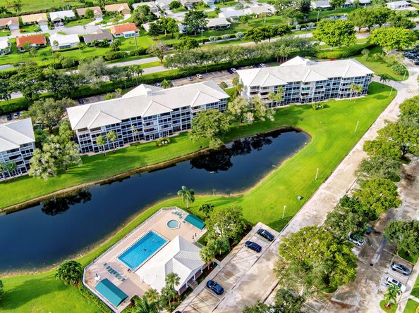 6193 Balboa Circle 202, Boca Raton FL 33433