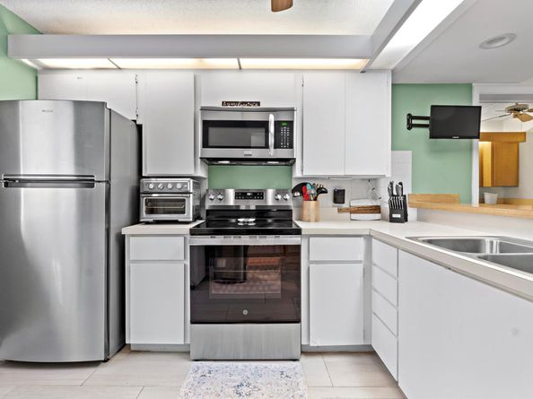 6193 Balboa Circle 202, Boca Raton FL 33433