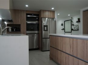 6941 Carlyle Ave 4C, Miami Beach FL 33141