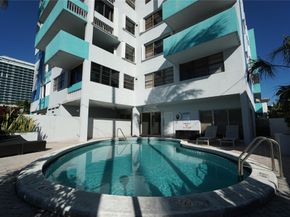 6941 Carlyle Ave 4C, Miami Beach FL 33141