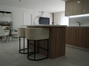 6941 Carlyle Ave 4C, Miami Beach FL 33141