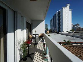 6941 Carlyle Ave 4C, Miami Beach FL 33141