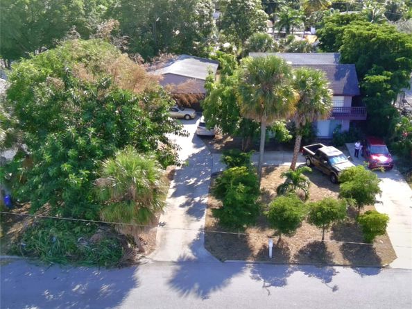 1243 17th Ave N, Lake Worth Beach FL 33460