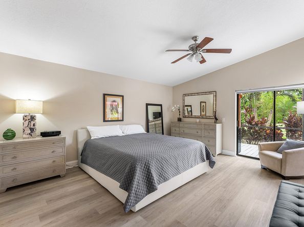 21380 Bridge View Drive, Boca Raton FL 33428