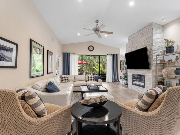 21380 Bridge View Drive, Boca Raton FL 33428