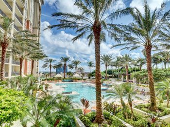 550 Okeechobee Boulevard