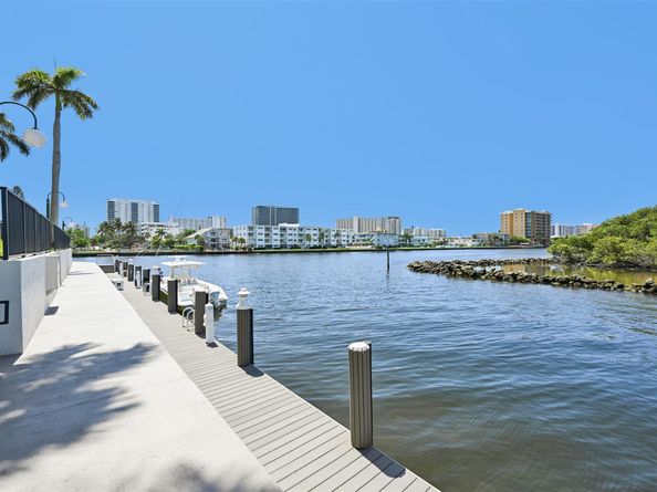 2880 NE 14th Street Cswy 108, Pompano Beach FL 33062