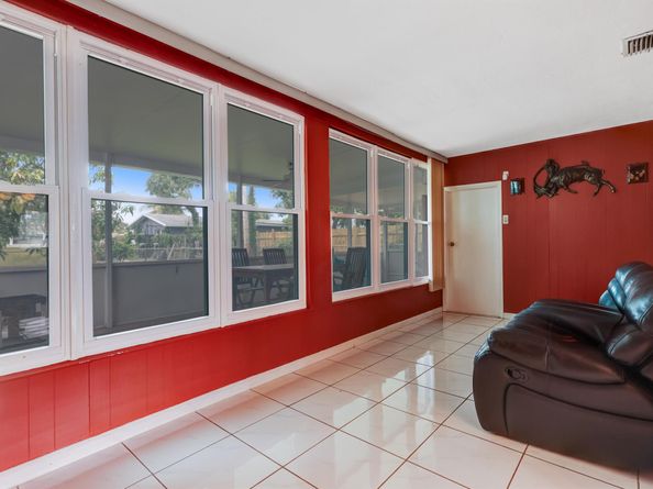 5946 NW 16th Court, Sunrise FL 33313