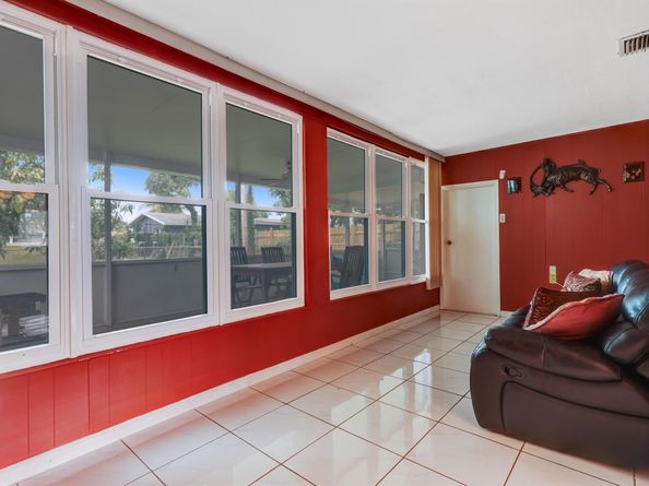 5946 NW 16th Court, Sunrise FL 33313