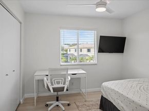 4722 Lago Vista Dr 4722, Coconut Creek FL 33073