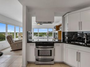 701 E Camino Real 8f, Boca Raton FL 33432