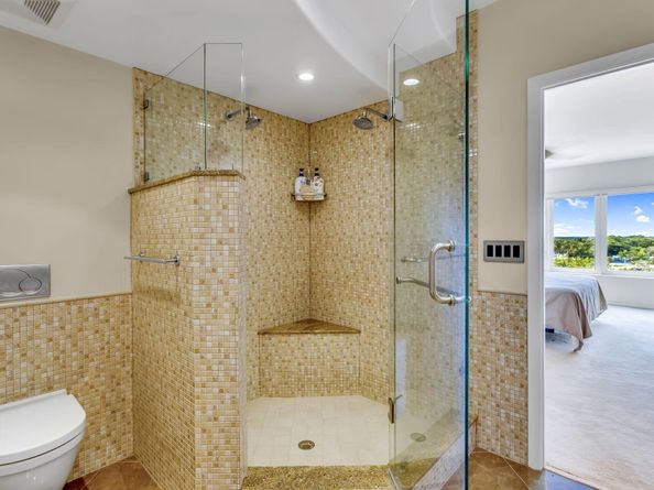 701 E Camino Real 8f, Boca Raton FL 33432