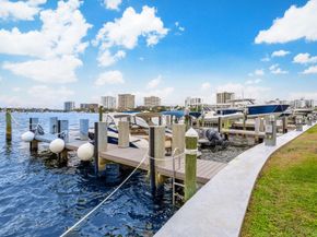 701 E Camino Real 8f, Boca Raton FL 33432