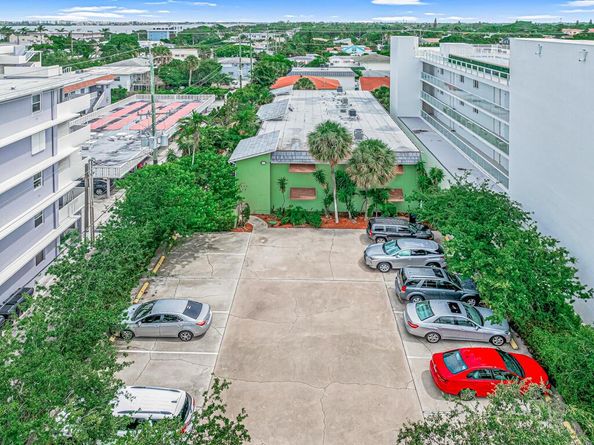 111 Lake Avenue 7, Lake Worth Beach FL 33460