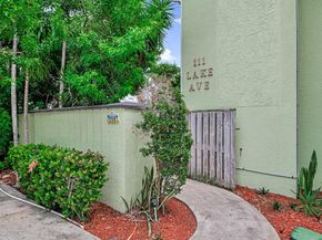 111 Lake Avenue 7, Lake Worth Beach FL 33460