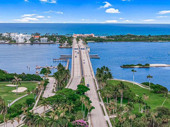 111 Lake Avenue 7, Lake Worth Beach FL 33460