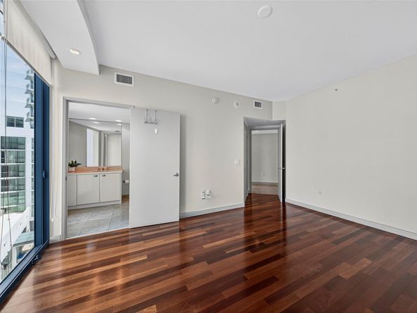 333 Las Olas Way 1507, Fort Lauderdale FL 33301