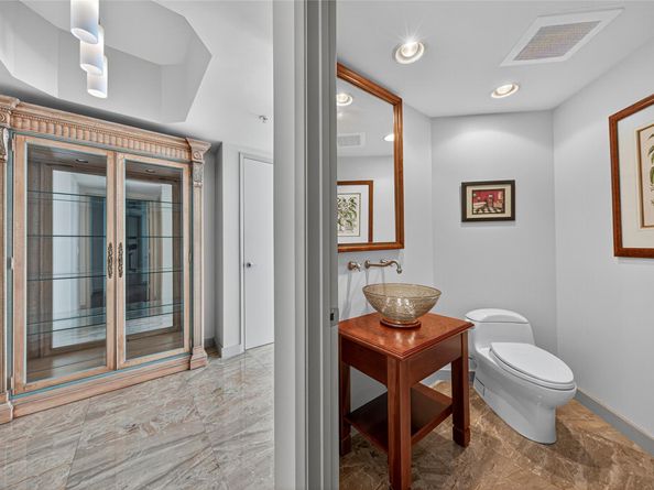 333 Las Olas Way 1507, Fort Lauderdale FL 33301