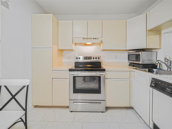 3039 Carambola Cir 3039, Pompano Beach FL 33066