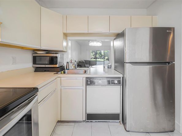 3039 Carambola Cir 3039, Coconut Creek FL 33066