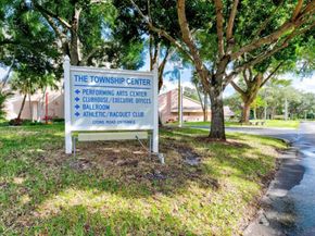 3039 Carambola Cir 3039, Pompano Beach FL 33066