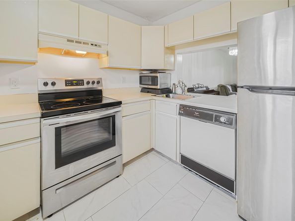 3039 Carambola Cir 3039, Coconut Creek FL 33066