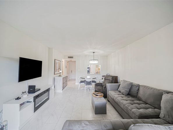 3039 Carambola Cir 3039, Pompano Beach FL 33066