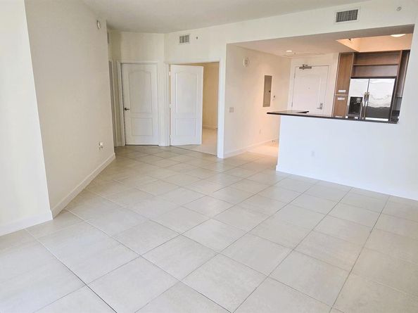 410 Evernia Street 616, West Palm Beach FL 33401