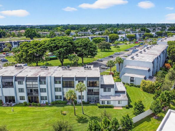 4254 Deste Court 201, Lake Worth FL 33467