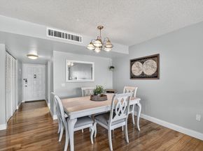 4254 Deste Court 201, Lake Worth FL 33467