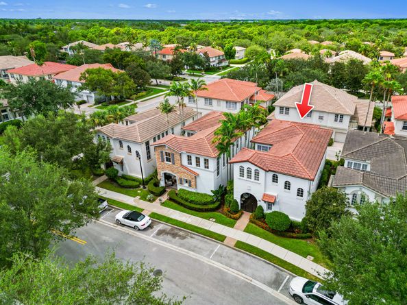 39 Stoney Drive, Palm Beach Gardens FL 33410
