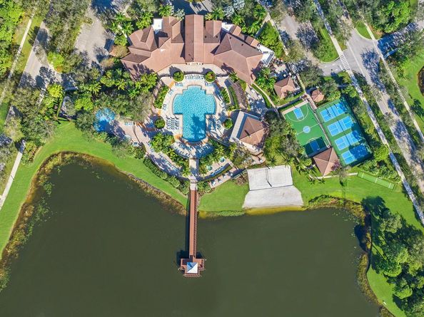39 Stoney Drive, Palm Beach Gardens FL 33410