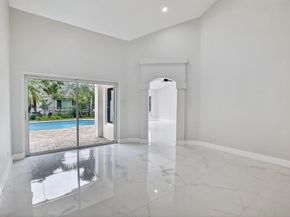 387 SW 163rd Ave, Pembroke Pines FL 33027
