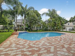 387 SW 163rd Ave, Pembroke Pines FL 33027