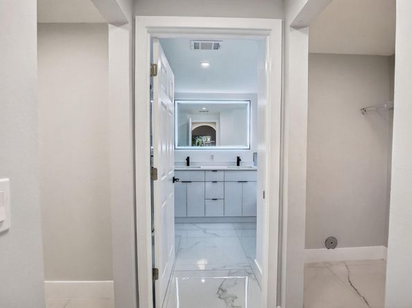 387 SW 163rd Ave, Pembroke Pines FL 33027