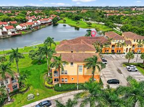 10012 NW 7th Street 213, Miami FL 33172