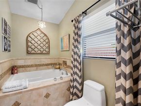 10320 NW 6th St, Coral Springs FL 33071