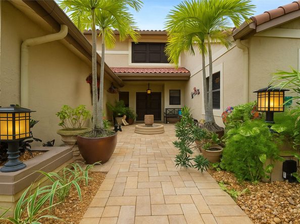 10320 NW 6th St, Coral Springs FL 33071