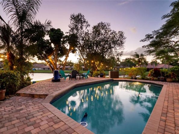 10320 NW 6th St, Coral Springs FL 33071