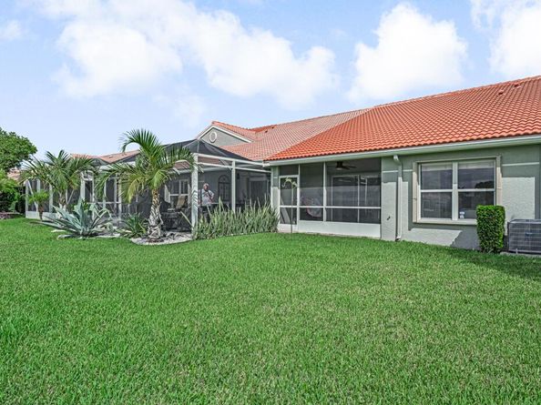 8491 Logia Circle, Boynton Beach FL 33472