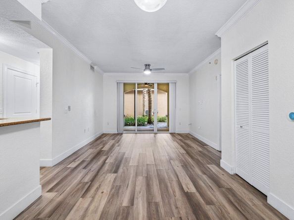 1 Renaissance Way 117, Boynton Beach FL 33426