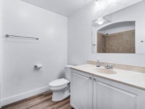 1 Renaissance Way 117, Boynton Beach FL 33426