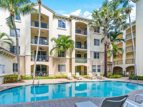 1 Renaissance Way 117, Boynton Beach FL 33426