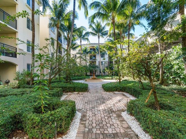 1 Renaissance Way 117, Boynton Beach FL 33426