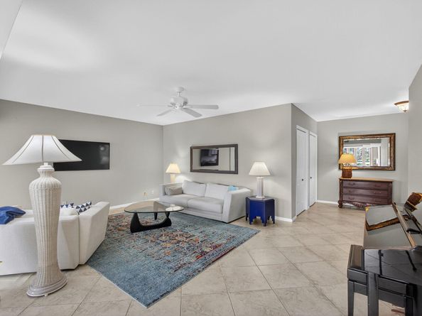 16885 Waterbend Drive 175, Jupiter FL 33477