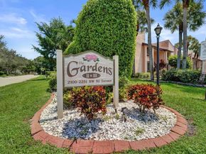 2210 SW 92nd Ter 2702, Davie FL 33324