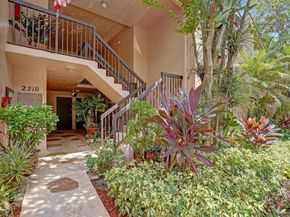 2210 SW 92nd Ter 2702, Davie FL 33324