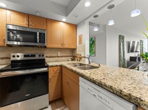 1301 River Reach Dr 515, Fort Lauderdale FL 33315